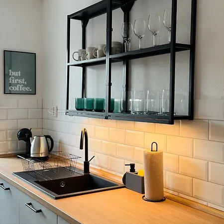 Yupa Apartment *